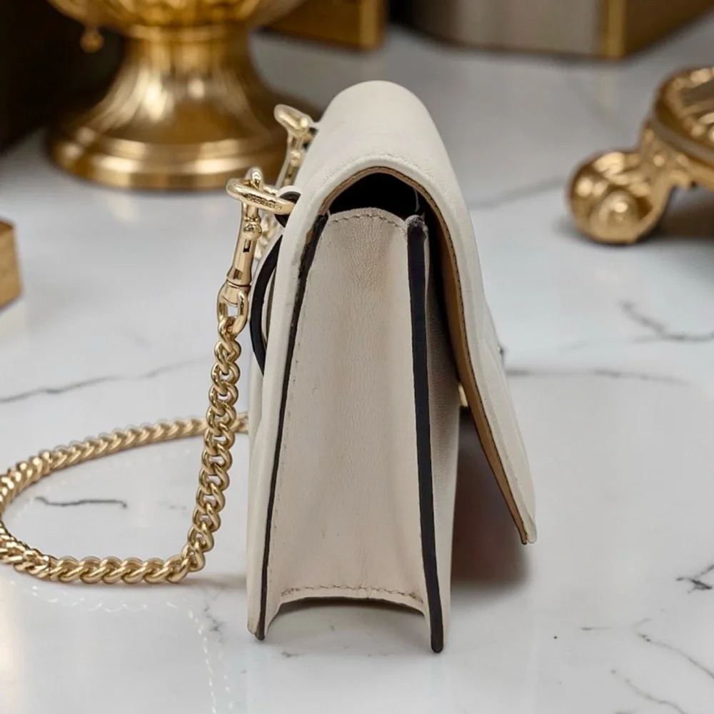 COACH Cream Linear Quilted Flap Belt Bag / Crossbody with Gold Chain - Picture 5 of 9